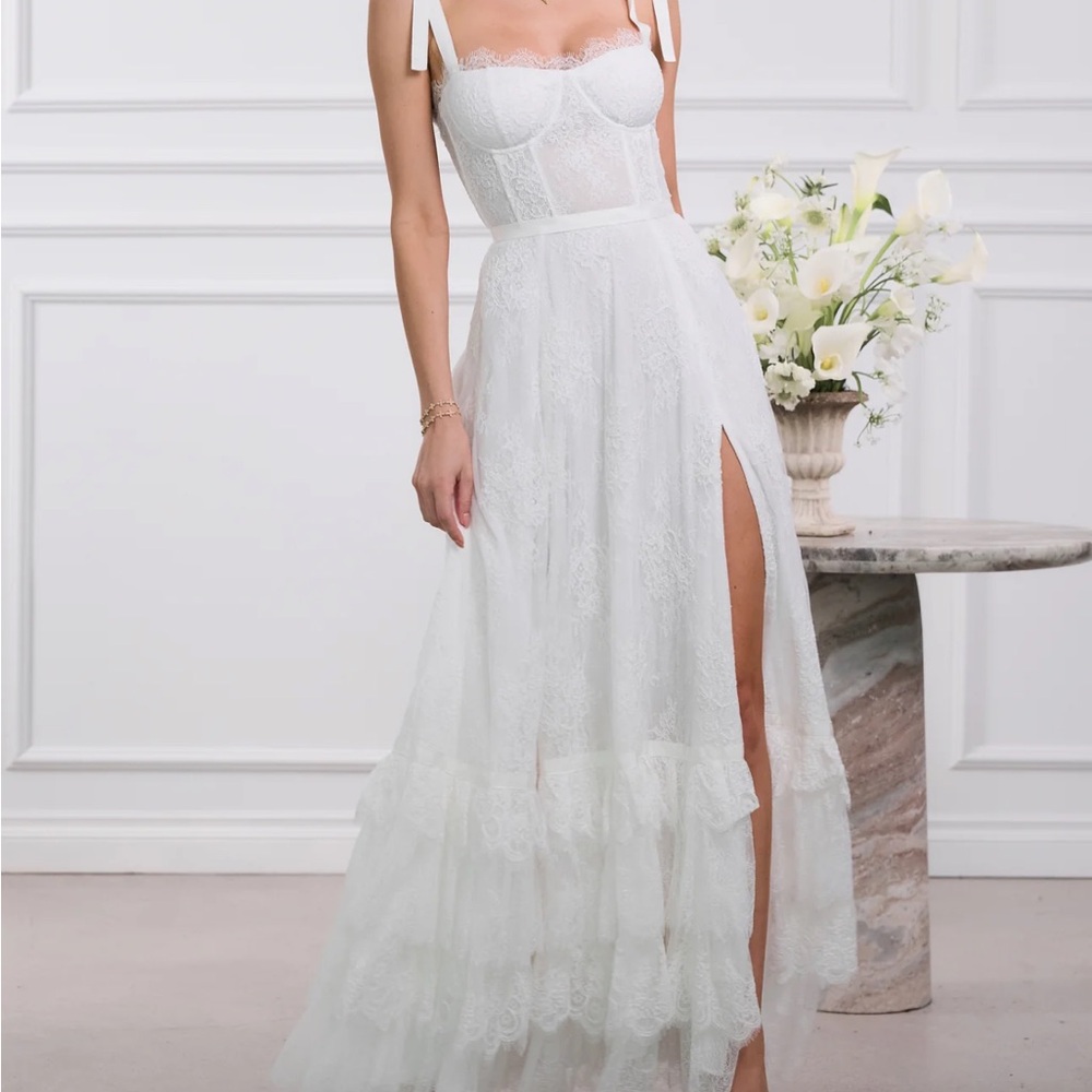 V. Chapman Harmony Dress in White Chantilly Lace